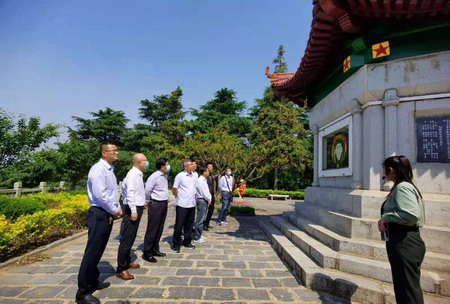 蘇鹽集團(tuán)：“主題黨日+紅色教育”推動黨史學(xué)習(xí)教育走深走實(shí)